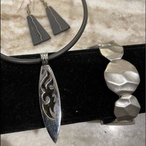 Set of three. Earrings, mood necklace and bracelet.